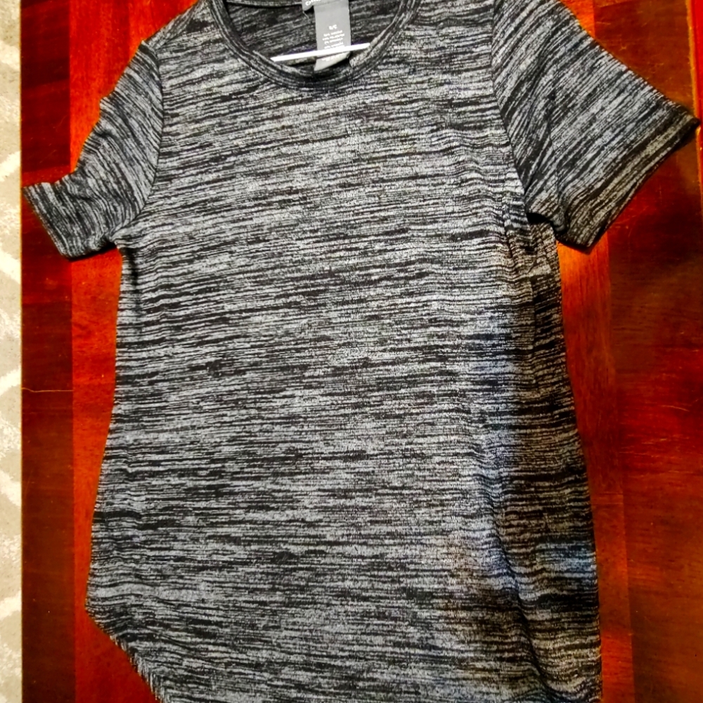 Woman's sport shirt